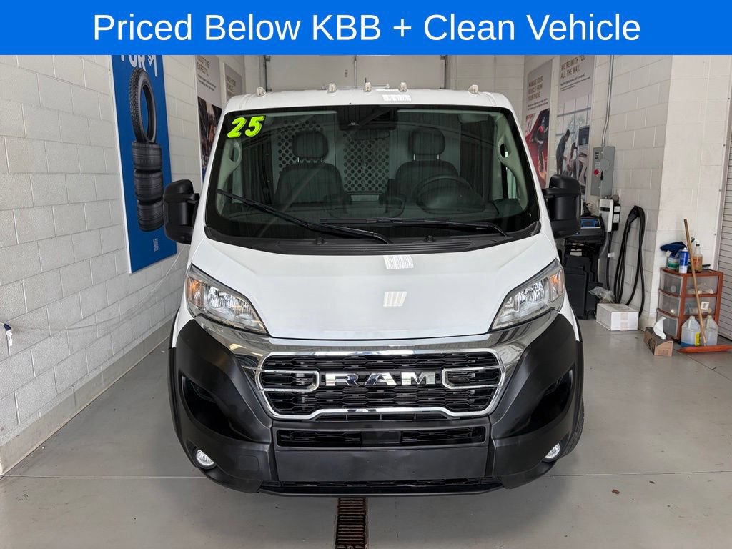 Used 2025 RAM ProMaster 2500 w/ U-Haul Equipment Group FWD image 2