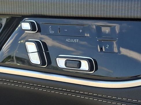 Used 2024 Jeep Grand Wagoneer L Series II w/ Quick Order Packagew 28T AWD/4WD image 31