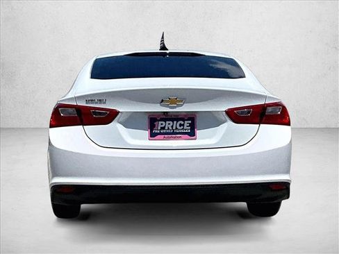 Used 2023 Chevrolet Malibu LS FWD image 4