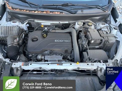 Used 2022 GMC Terrain SLE w/ Driver Convenience Package image 16