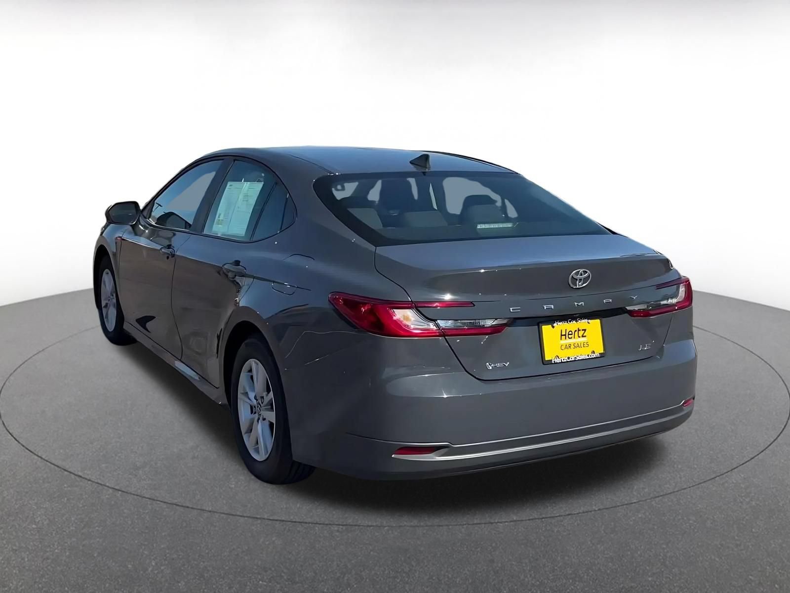Used 2026 Toyota Camry LE FWD image 10