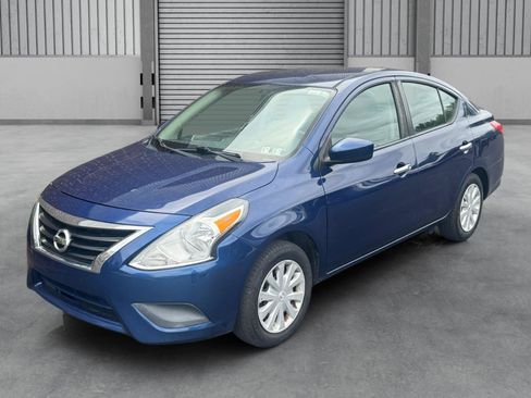 Used 2019 Nissan Versa SV FWD image 29