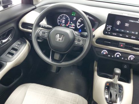 Used 2025 Honda HR-V LX image 13