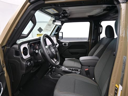 New 2026 Jeep Gladiator Sport image 11