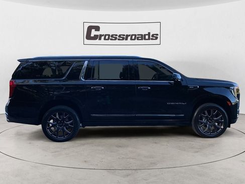 Used 2024 GMC Yukon XL Denali Ultimate image 6