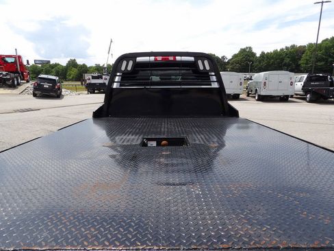 Used 2024 RAM 5500 Tradesman w/ Chrome Appearance Group AWD/4WD image 50