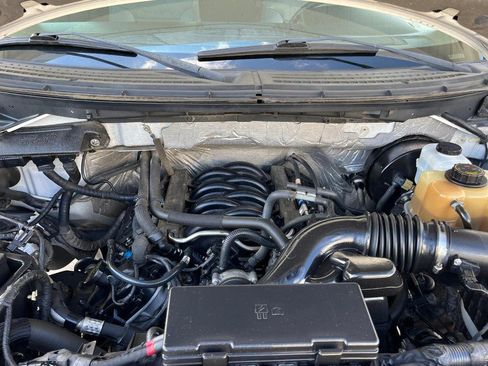 Used 2012 Ford F150 XL w/ HD Payload Pkg image 12