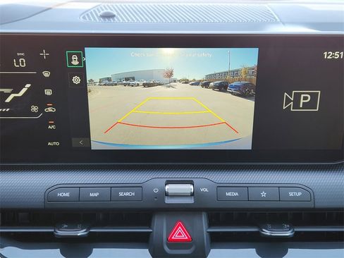 New 2025 Kia K4 GT-Line image 13