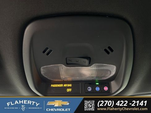 Used 2024 Chevrolet Trax RS w/ Driver Confidence Package FWD image 33