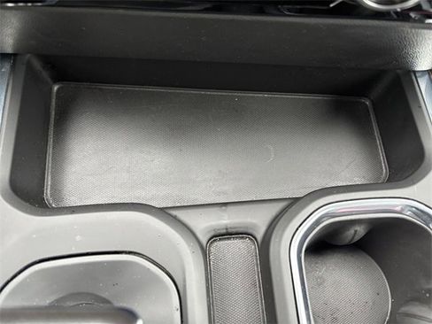 Used 2022 Chevrolet Silverado 1500 LT Trail Boss w/ LT Trail Boss Premium Package image 24