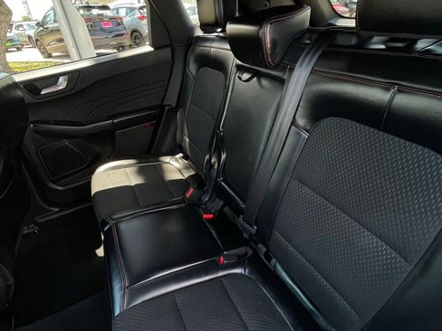 Used 2025 Ford Escape ST-Line FWD image 23