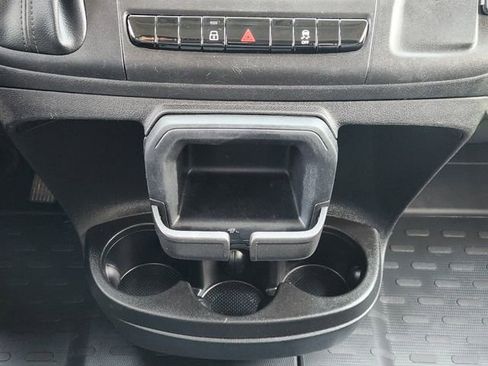Used 2025 RAM ProMaster 2500 w/ Convenience Group FWD image 19