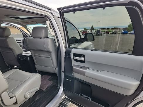 Used 2012 Toyota Sequoia Limited image 27
