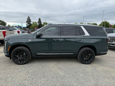 Used 2025 Cadillac Escalade Premium Luxury w/ LPO, Floor Liner Package image 2