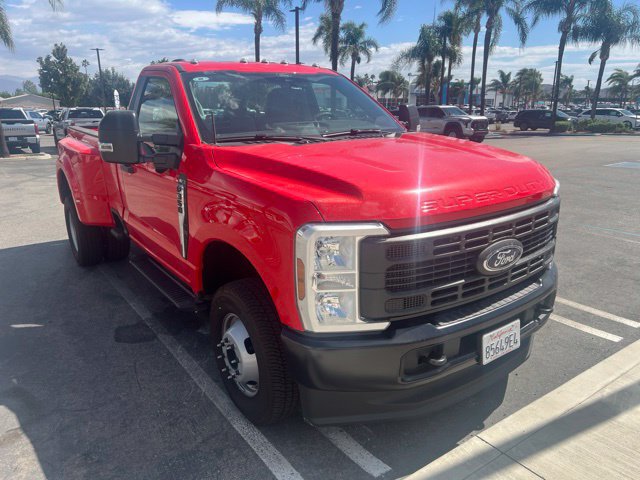 Used 2025 Ford F350 XL w/ 360-Degree Camera Package AWD/4WD image 3