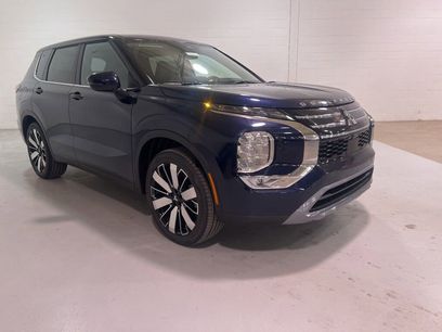 New 2025 Mitsubishi Outlander SE