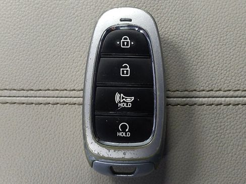 Used 2022 Hyundai Tucson SEL FWD image 32