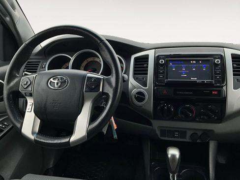 Used 2015 Toyota Tacoma 4x4 Double Cab w/ TRD Sport Package image 15