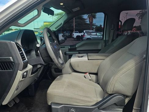 Used 2016 Ford F150 XLT AWD/4WD image 26
