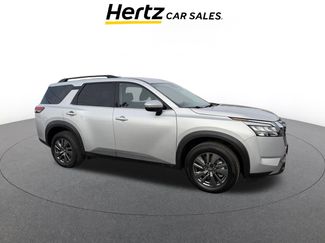 Used 2025 Nissan Pathfinder SV video 1