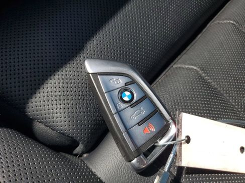 Used 2019 BMW X5 xDrive40i w/ Executive Package image 28