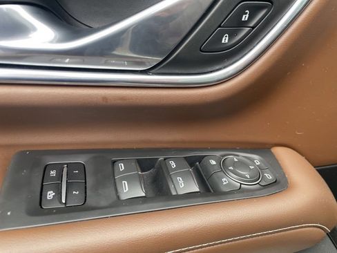 Used 2021 Chevrolet Tahoe High Country image 13