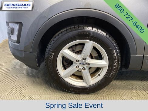 Used 2016 Ford Explorer XLT AWD/4WD image 46