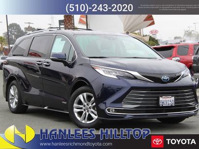 Used 2021 Toyota Sienna Limited