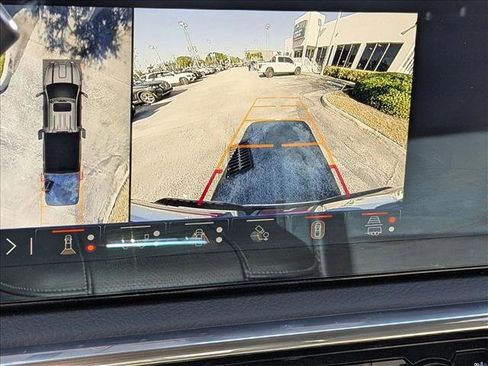 Used 2024 GMC Sierra 2500 Denali w/ Denali Reserve Package image 13