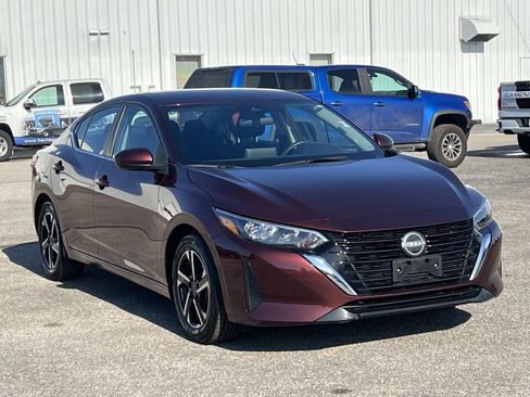Used 2024 Nissan Sentra SV image 1