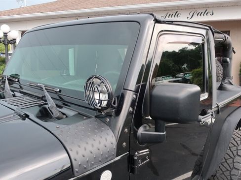 Used 2010 Jeep Wrangler Sport AWD/4WD image 18