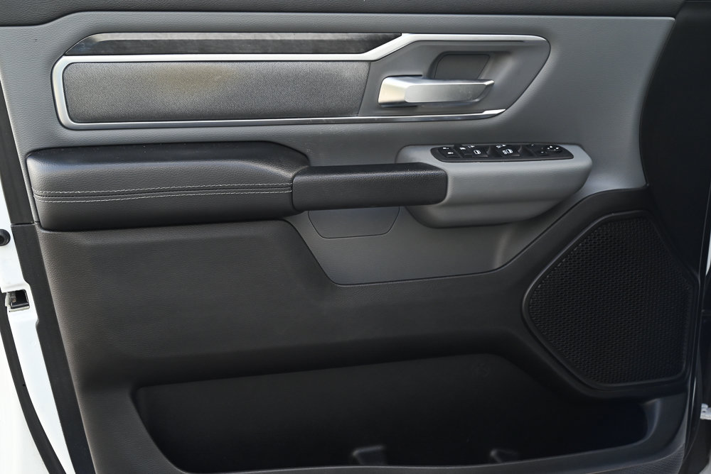 Used 2019 RAM 1500 Big Horn RWD image 6
