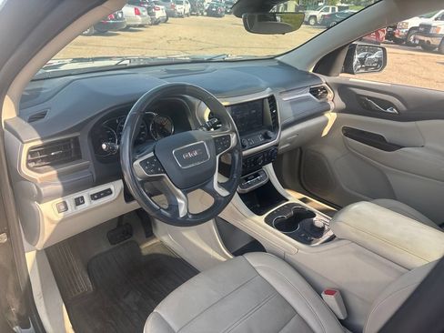 Used 2020 GMC Acadia Denali w/ Denali Ultimate Package AWD/4WD image 19