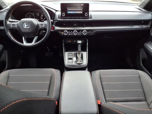 Used 2025 Honda CR-V Sport image 9