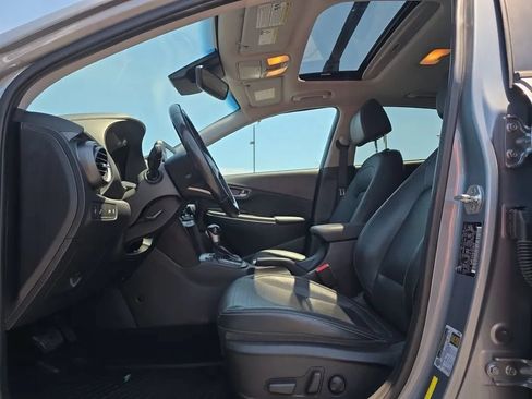 Used 2020 Hyundai Kona Limited FWD image 15