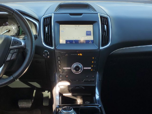 Used 2020 Ford Edge Titanium w/ Equipment Group 301A FWD image 32