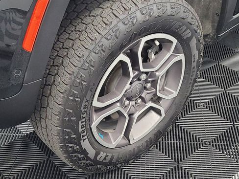 Used 2022 Jeep Grand Cherokee Trailhawk w/ Advanced Protech Group II AWD/4WD image 31