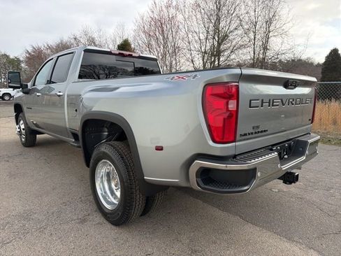 New 2026 Chevrolet Silverado 3500 LTZ w/ LTZ Convenience Package image 4