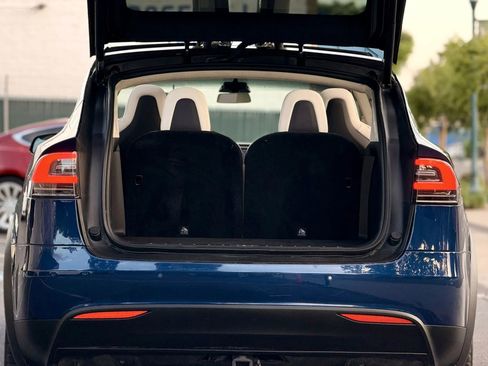 Used 2017 Tesla Model X 100D AWD/4WD image 10