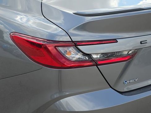 Used 2026 Toyota Camry SE w/ Convenience Package FWD image 34