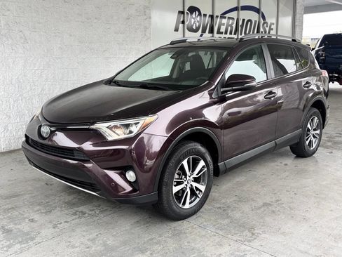 Used 2018 Toyota RAV4 XLE image 34