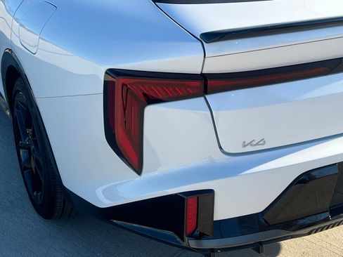 Used 2025 Kia K4 GT-Line Turbo image 13