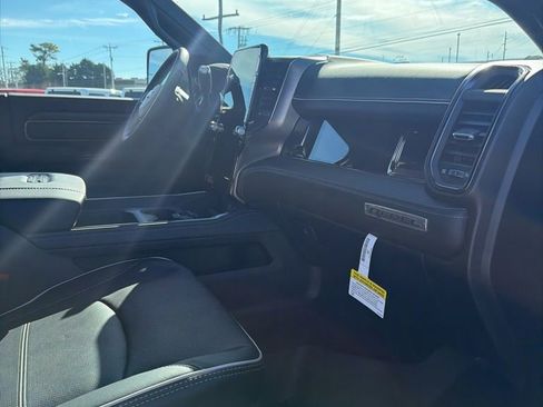New 2026 RAM 2500 Rebel w/ Rebel Level 2 Equipment Group AWD/4WD image 23