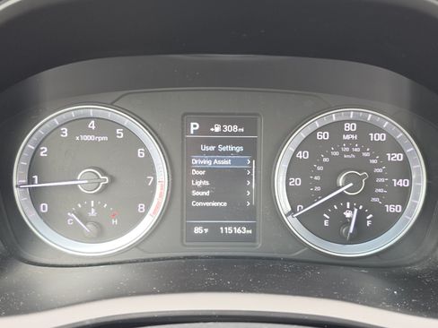 Used 2019 Hyundai Sonata Limited w/ Ultimate Package 04 FWD image 19