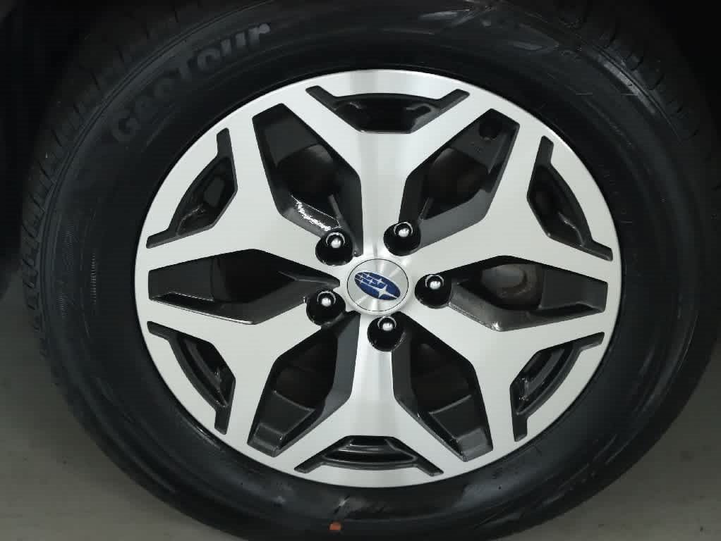 Certified 2024 Subaru Forester Premium AWD/4WD image 41