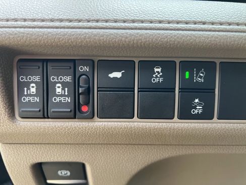 Certified 2018 Honda Odyssey EX-L image 33
