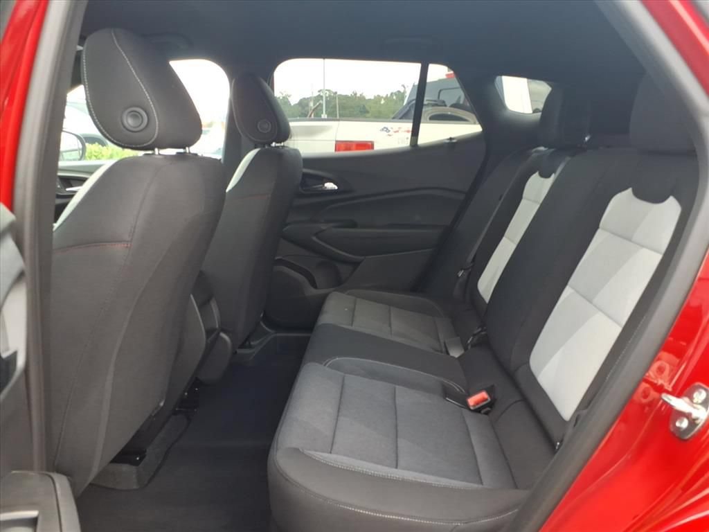 New 2026 Chevrolet Trax RS w/ Driver Confidence Package FWD image 14