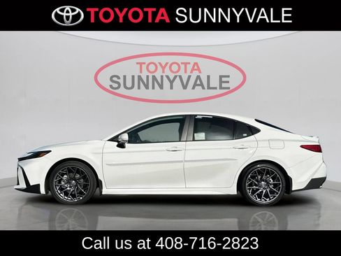 Used 2026 Toyota Camry SE w/ Convenience Package FWD image 6
