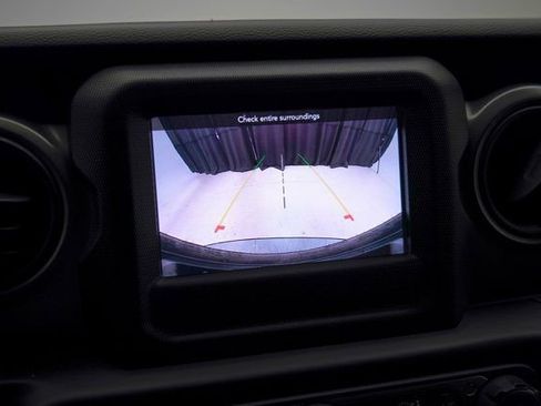 Used 2023 Jeep Wrangler Willys image 29