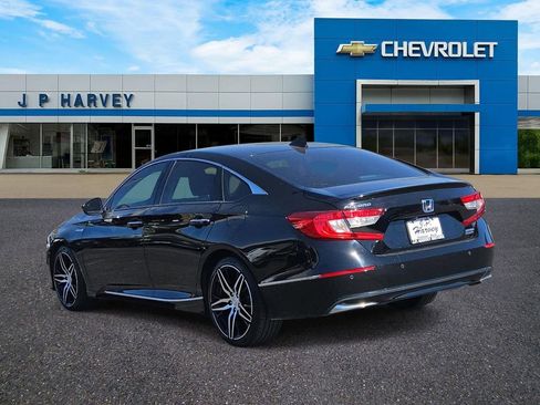 Used 2022 Honda Accord Touring image 6